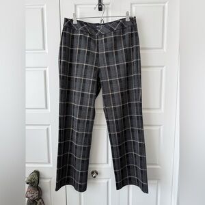 Frank Lyman Plaid Pants - Size L